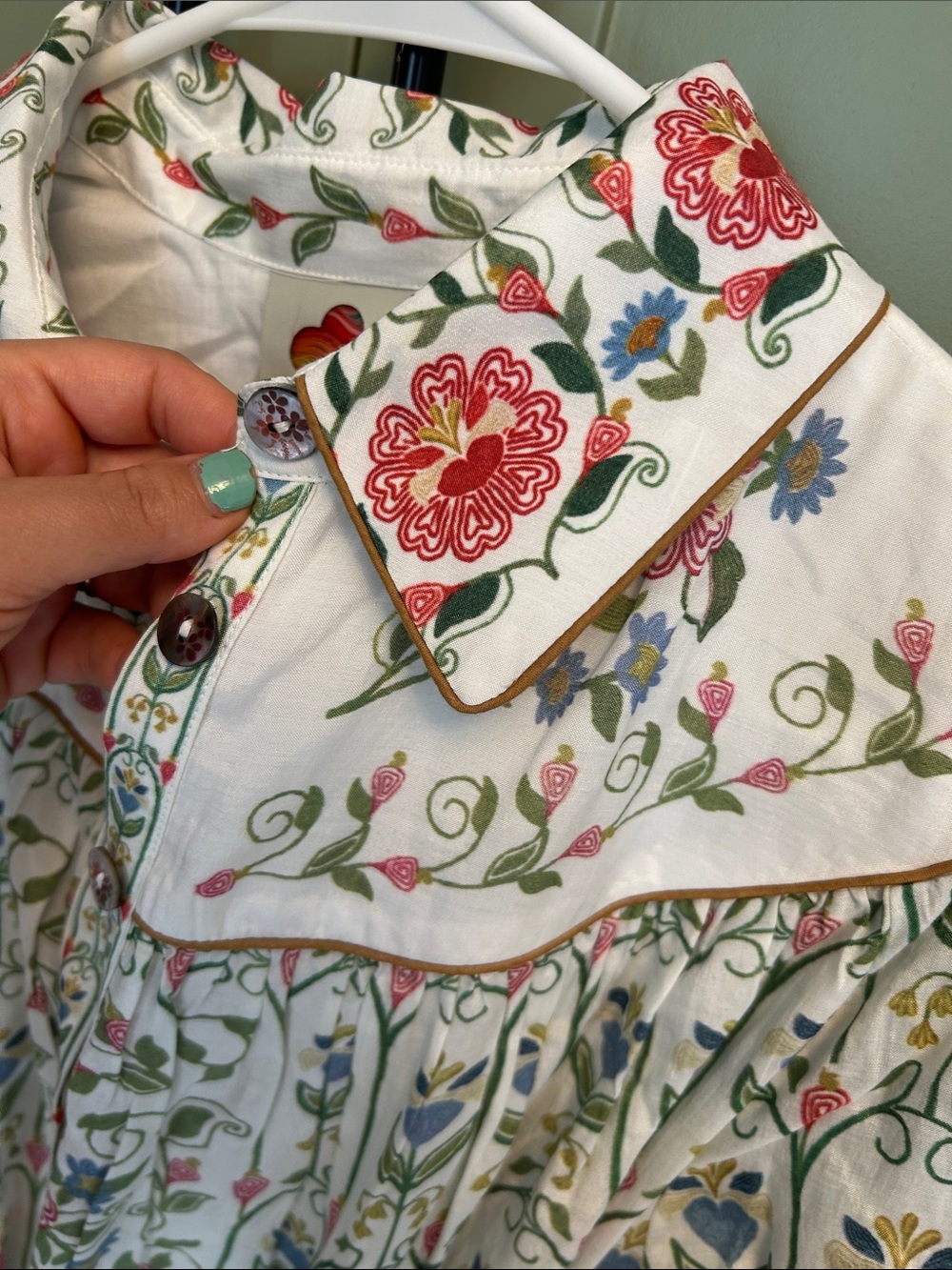 FARM Rio White Floral Tie-Waist Mini Dress with Red, Blue & Green Print - Picture 4 of 9